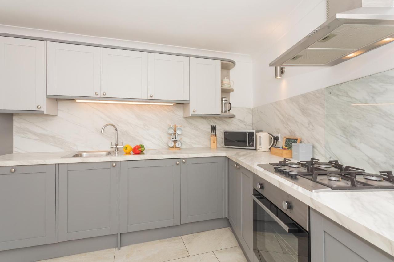 เครสเซนต์เมวส์ Apartment บาธ ภายนอก รูปภาพ